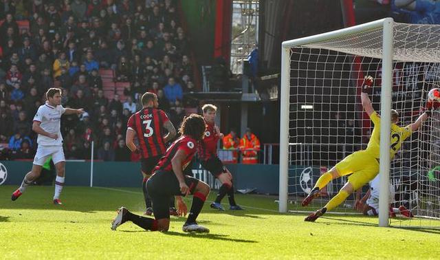  富勒姆客场逼平切尔西，穆尼斯头球救主保一分